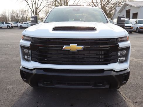 New 2026 Chevrolet Silverado 3500 W/T image 18