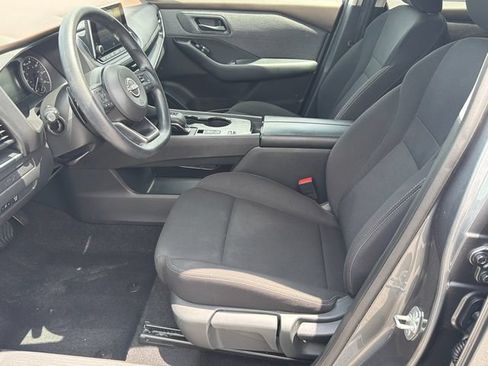 Used 2023 Nissan Rogue S FWD image 9