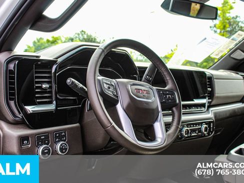 Used 2026 GMC Sierra 1500 SLT AWD/4WD image 30