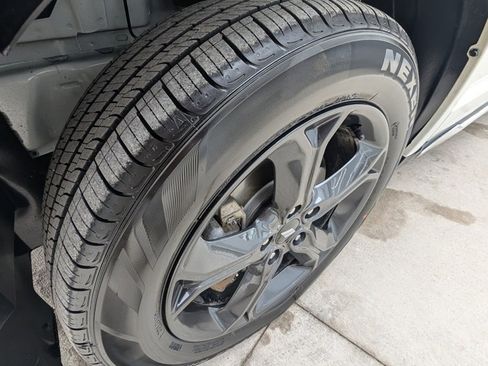 Used 2020 Dodge Journey Crossroad w/ Popular Equipment Group image 44