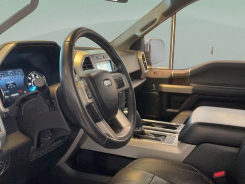 Used 2017 Ford F150 Lariat AWD/4WD image 18