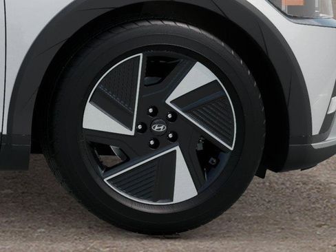 New 2026 Hyundai Ioniq 5 SE image 8