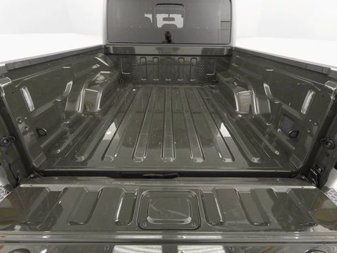 Certified 2021 Jeep Gladiator Sport image 11