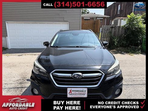 Used 2018 Subaru Outback 3.6R Touring AWD/4WD image 8