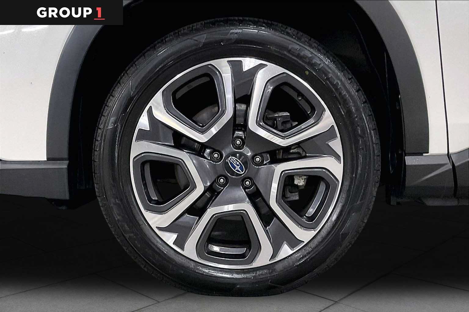 Used 2023 Subaru Ascent Limited w/ Technology Package AWD/4WD image 11