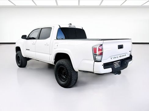 Used 2020 Toyota Tacoma TRD Sport w/ Technology Package AWD/4WD image 6