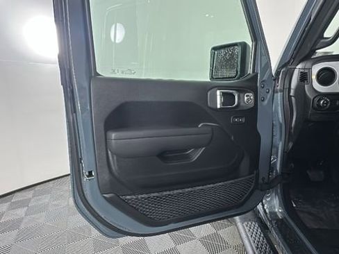 New 2026 Jeep Gladiator Sport image 15