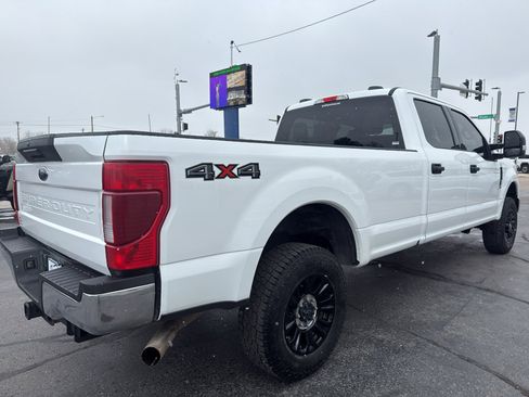 Used 2022 Ford F350 XLT AWD/4WD image 6