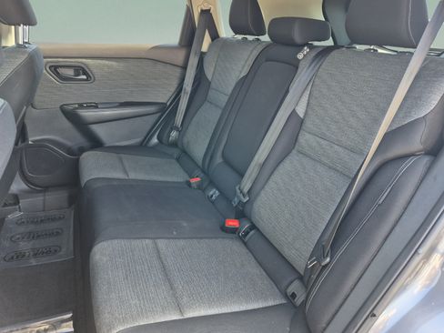 Used 2021 Nissan Rogue S FWD image 18