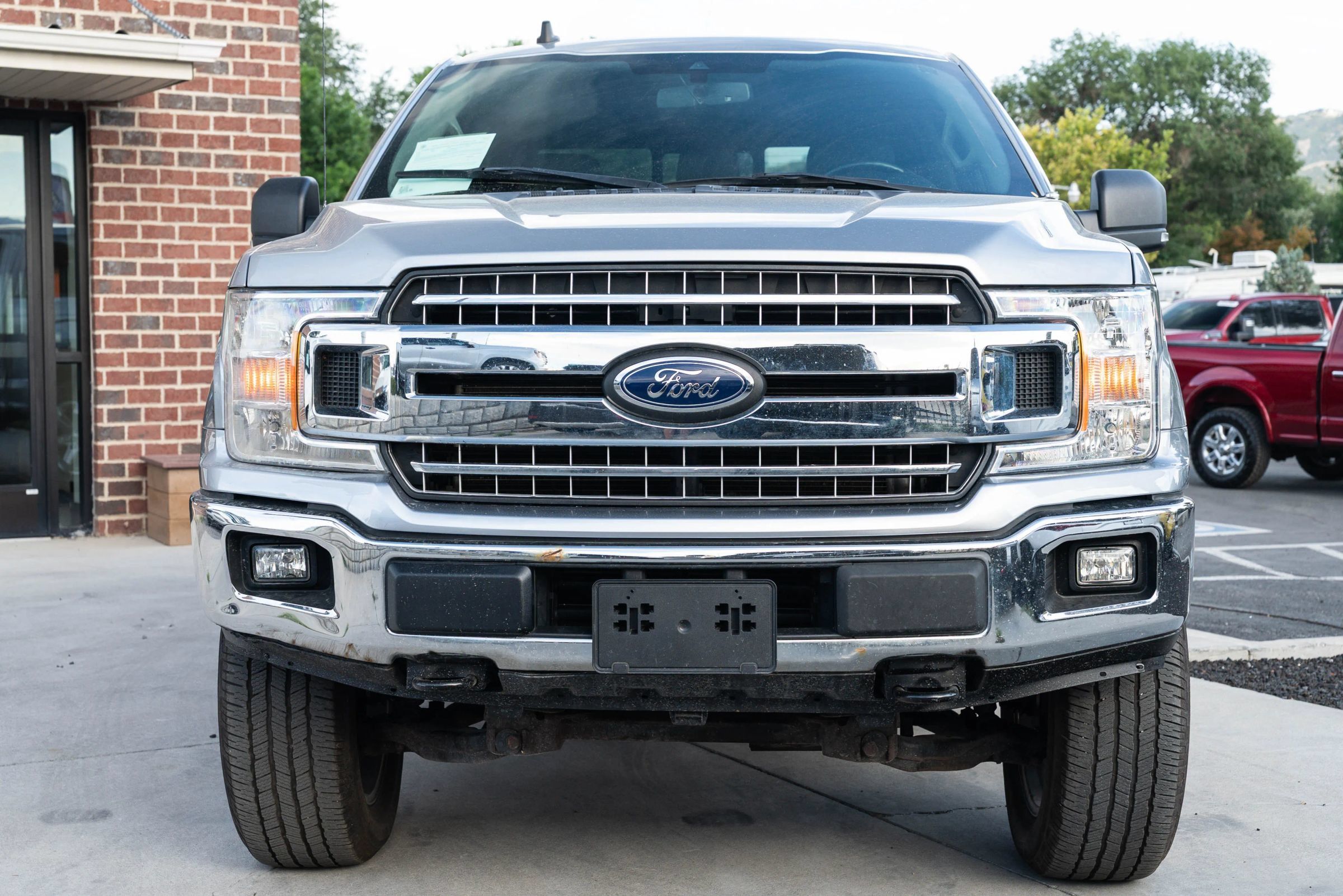 Used 2020 Ford F150 XLT w/ Equipment Group 302A Luxury AWD/4WD image 2