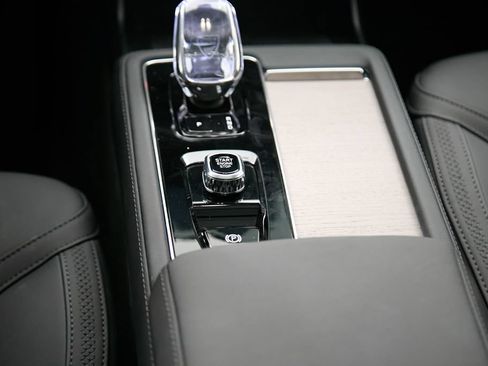 New 2026 Volvo XC90 B6 Plus AWD/4WD image 34