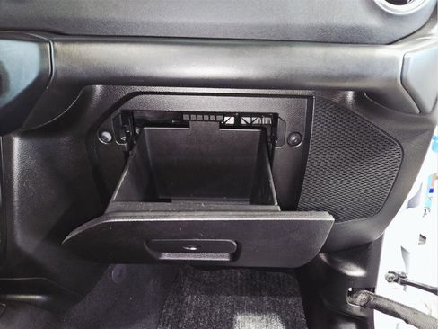 Used 2019 Jeep Wrangler Unlimited Sahara AWD/4WD image 51