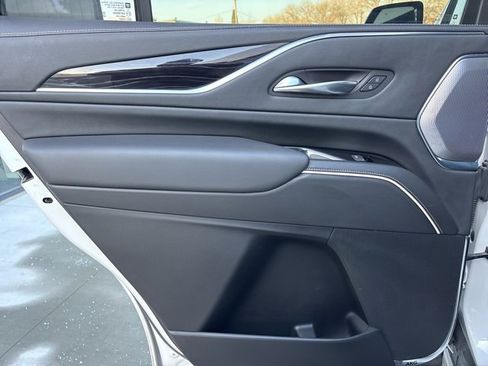 Used 2021 Cadillac Escalade Sport w/ Driver Assist Tech Package image 21