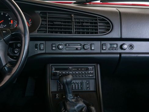 Used 1989 Porsche 944 Turbo image 66