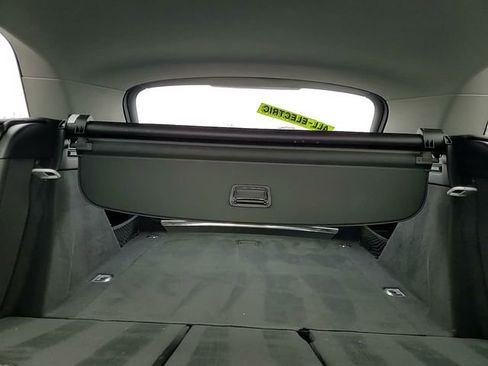 Used 2021 Audi e-tron Premium w/ Convenience Plus Package image 28