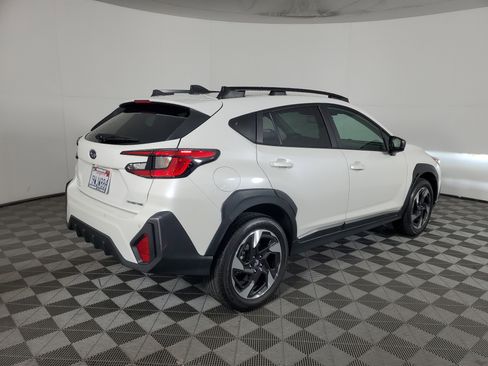 Used 2025 Subaru Crosstrek 2.5i Limited w/ Crosstrek Mirror Package AWD/4WD image 4