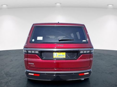 New 2026 Jeep Grand Wagoneer Limited AWD/4WD image 8