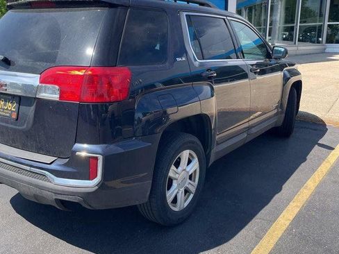 Used 2016 GMC Terrain SLE w/ Convenience Package FWD image 3
