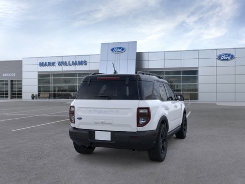 New 2025 Ford Bronco Sport Outer Banks AWD/4WD image 8