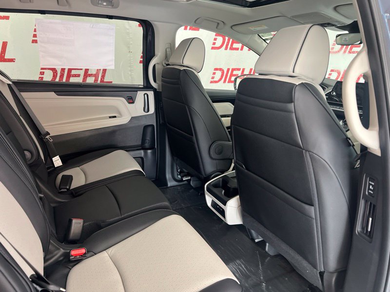 New 2027 Honda Odyssey Elite image 12