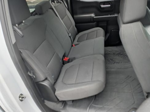 Used 2021 Chevrolet Silverado 1500 Custom image 19