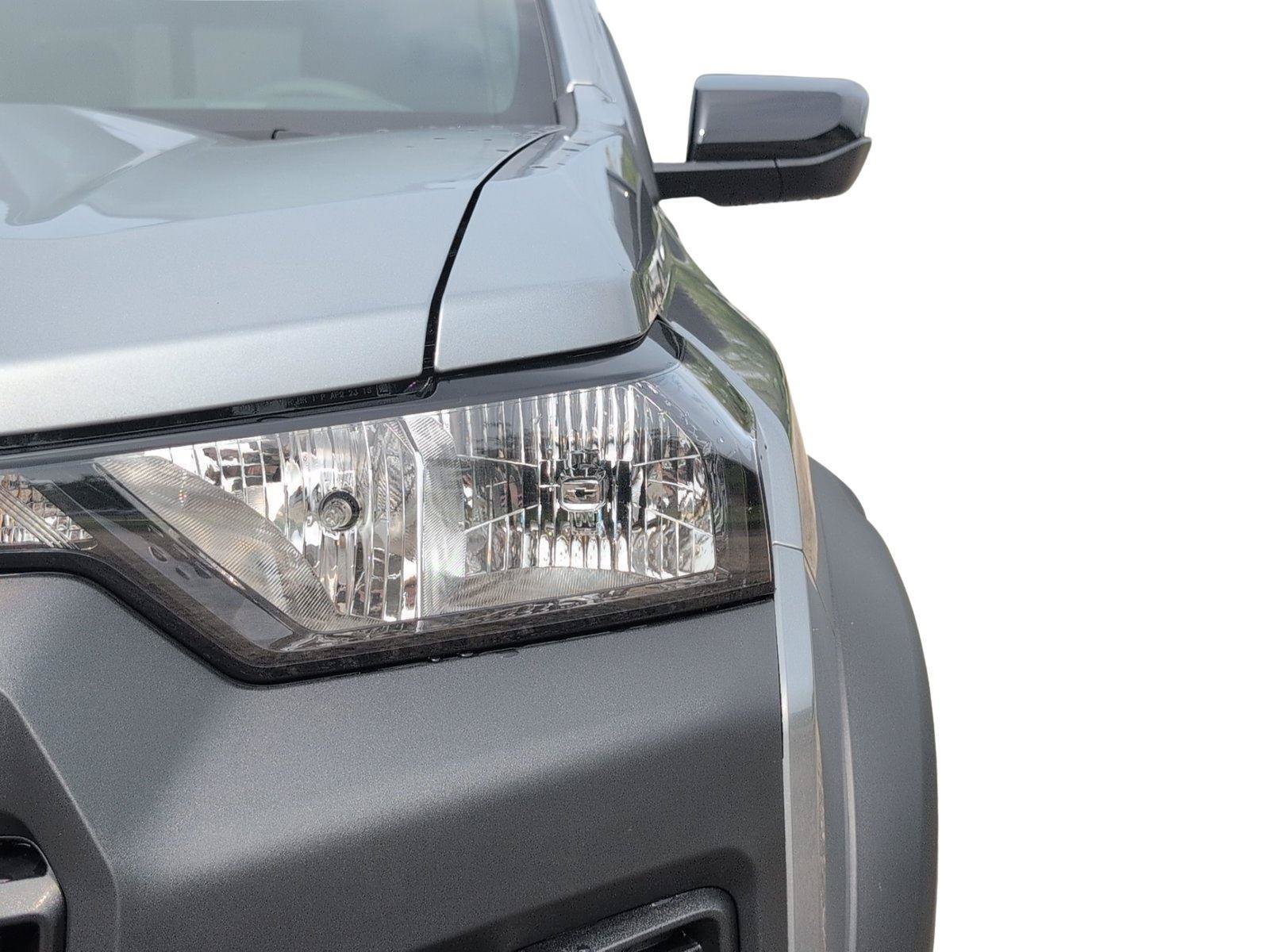 New 2026 Chevrolet Colorado Trail Boss w/ Midnight Edition AWD/4WD image 12