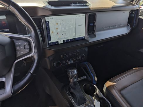 Certified 2022 Ford Bronco Outer Banks AWD/4WD image 10