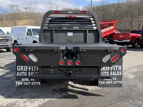 Used 2024 RAM 2500 Big Horn AWD/4WD image 4