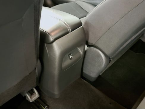 Used 2024 Nissan Sentra SV image 27