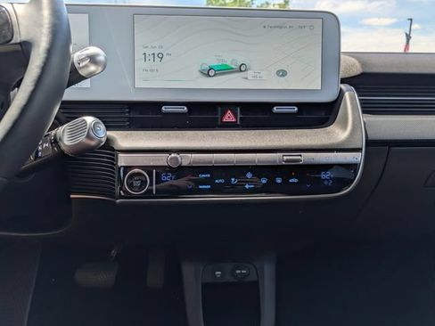 Used 2024 Hyundai Ioniq 5 SEL AWD/4WD image 19