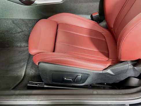 Used 2026 BMW 230i Coupe w/ Premium Package RWD image 19