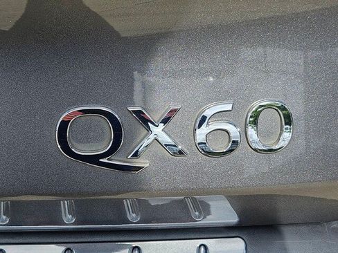 Used 2022 INFINITI QX60 Luxe w/ Performance Audio Package AWD/4WD image 39