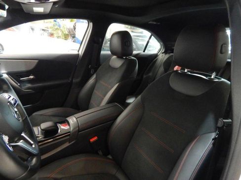 Used 2022 Mercedes-Benz A 220 4MATIC image 17