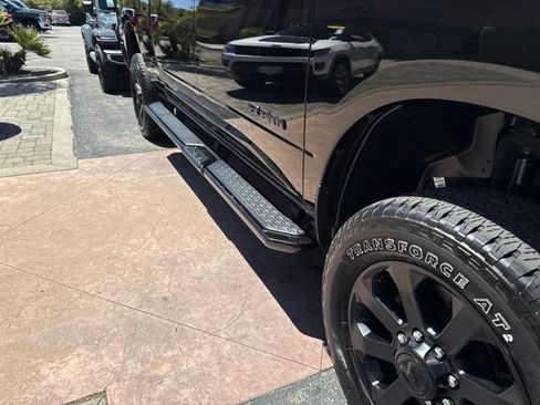 Certified 2025 RAM 2500 Big Horn AWD/4WD image 6