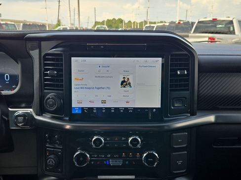 Used 2025 Ford F150 Raptor AWD/4WD image 27