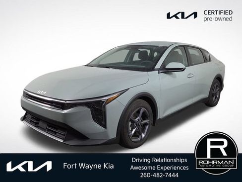 Certified 2026 Kia K4 FWD image 1