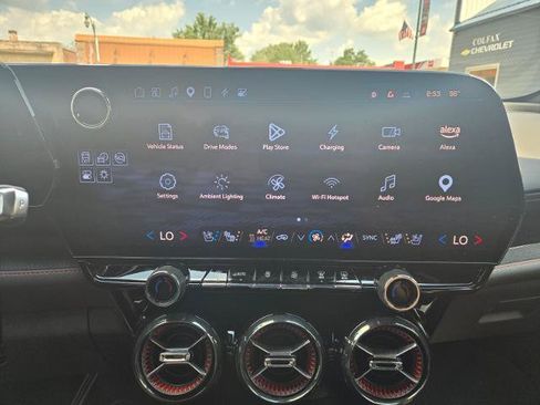 Used 2024 Chevrolet Blazer EV RS AWD/4WD image 35