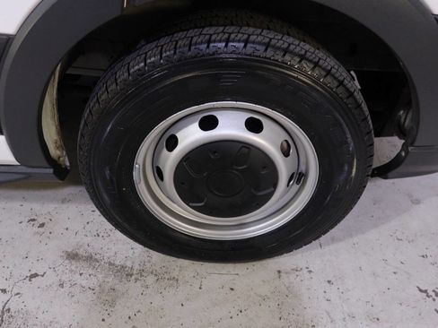 Used 2016 Ford Transit 350 XL image 37