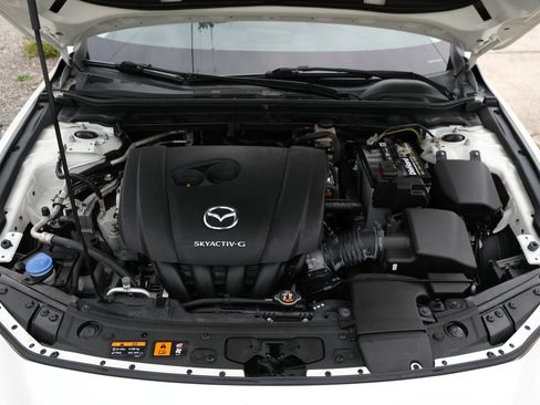 Used 2019 MAZDA MAZDA3 Sedan FWD image 14