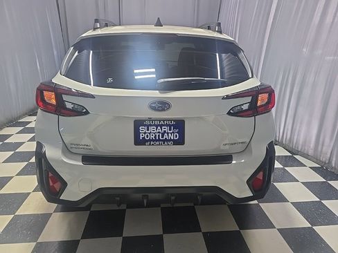 Certified 2024 Subaru Crosstrek 2.0i Premium image 10