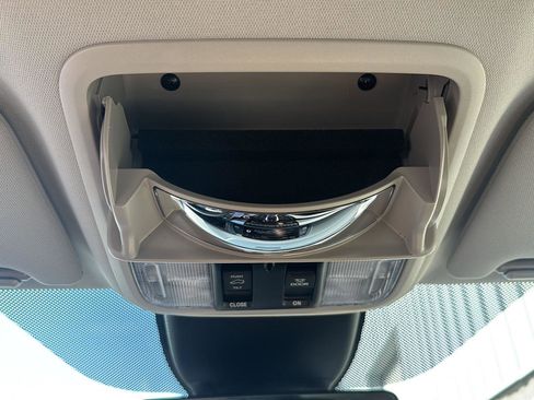 Used 2025 Honda Odyssey Touring image 34