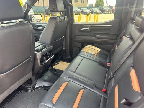 Used 2023 GMC Sierra 1500 AT4 w/ Technology Package AWD/4WD image 20
