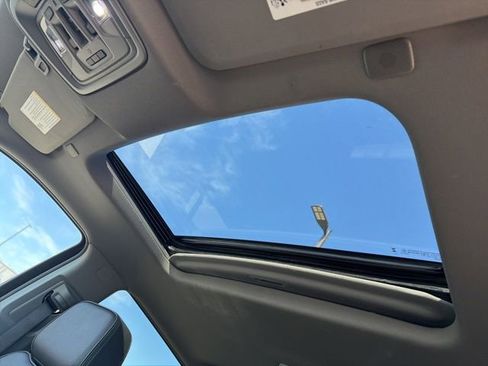 Used 2024 GMC Sierra 1500 Denali image 40