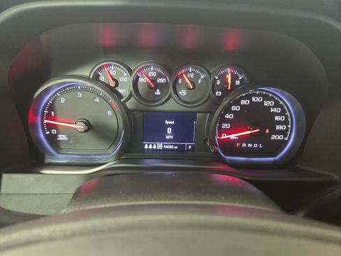 Certified 2025 GMC Sierra 3500 Pro AWD/4WD image 17
