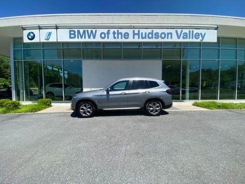 Used 2024 BMW X3 xDrive30i w/ Premium Package AWD/4WD image 1