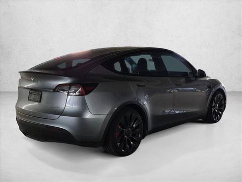 Used 2025 Tesla Model Y Performance AWD/4WD image 5