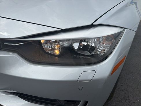 Used 2015 BMW 328i xDrive Sedan AWD/4WD image 9