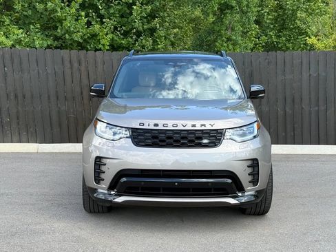 Certified 2025 Land Rover Discovery Dynamic SE AWD/4WD image 8