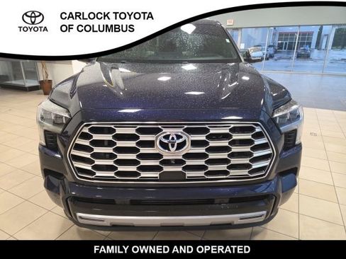 Used 2023 Toyota Sequoia Capstone AWD/4WD image 4