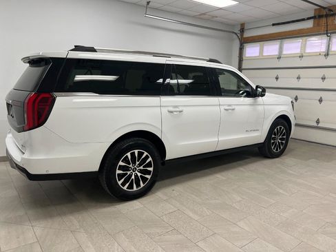Used 2025 Ford Expedition Max Platinum AWD/4WD image 10